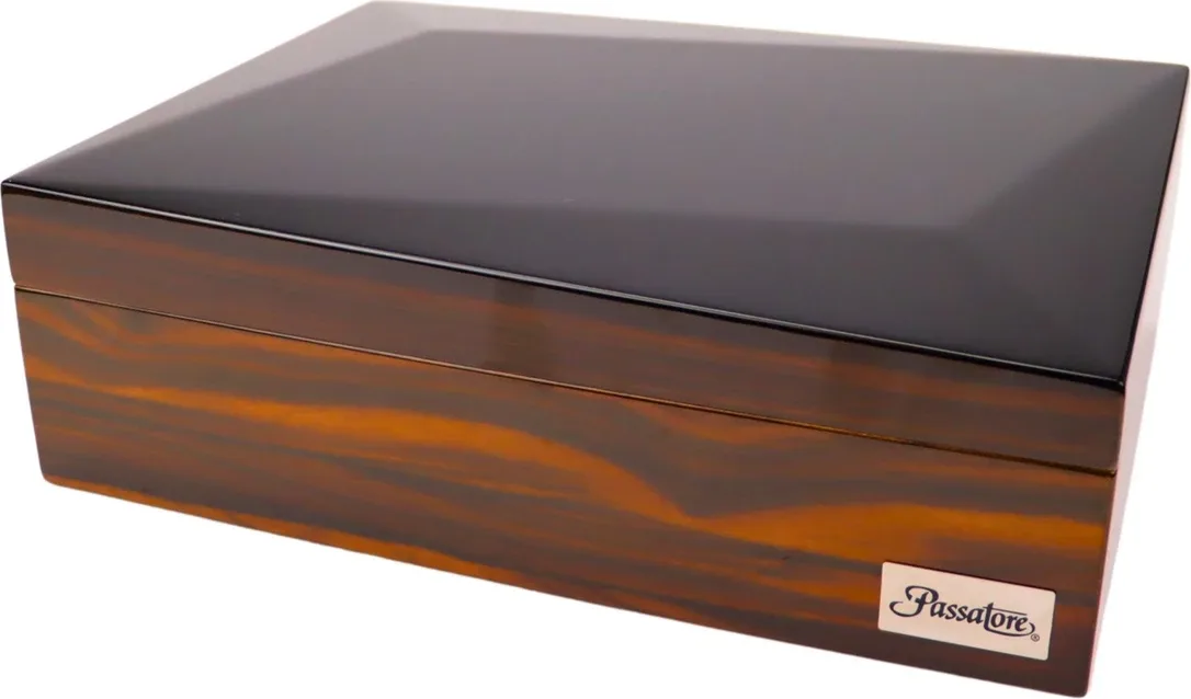 PASSATORE Humidor schwarz/Sandelholz glänzend,20-30 Zigarren